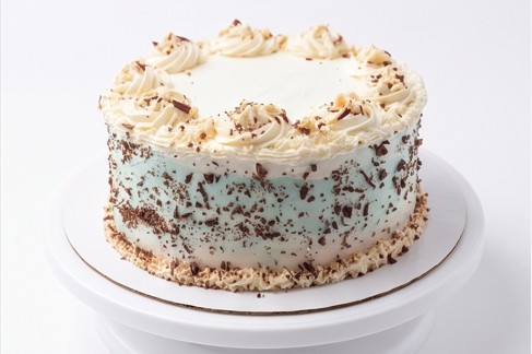 Almond, Dates and Rose Cake